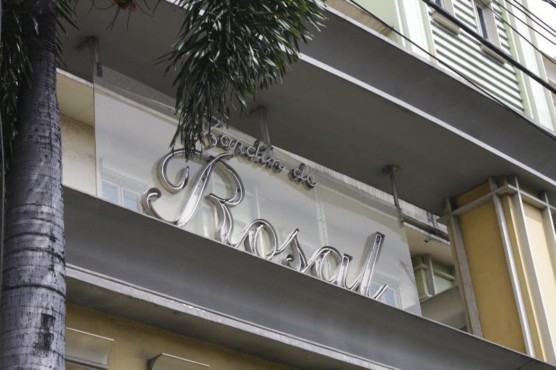 Jardin De Rosal Hotel Pasig City Экстерьер фото